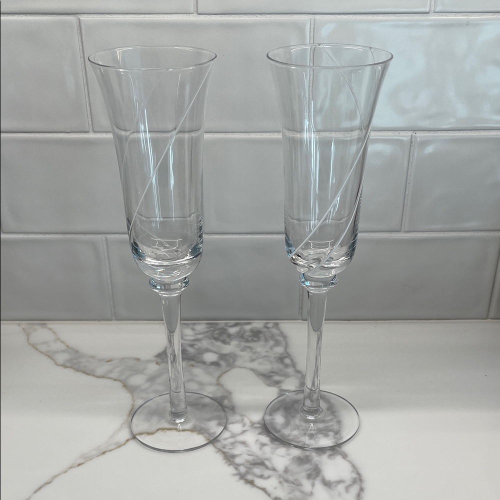 Elegant Champagne Flutes